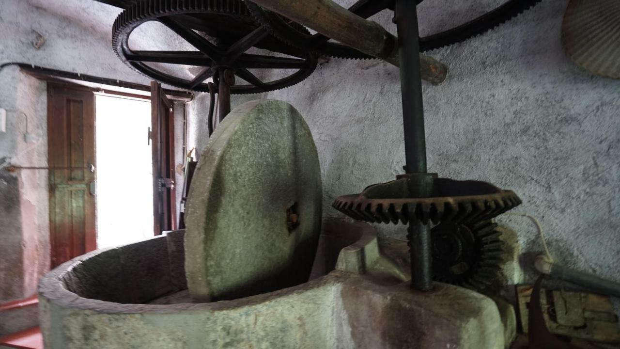 Old Mill Villa Pigna Exteriör bild