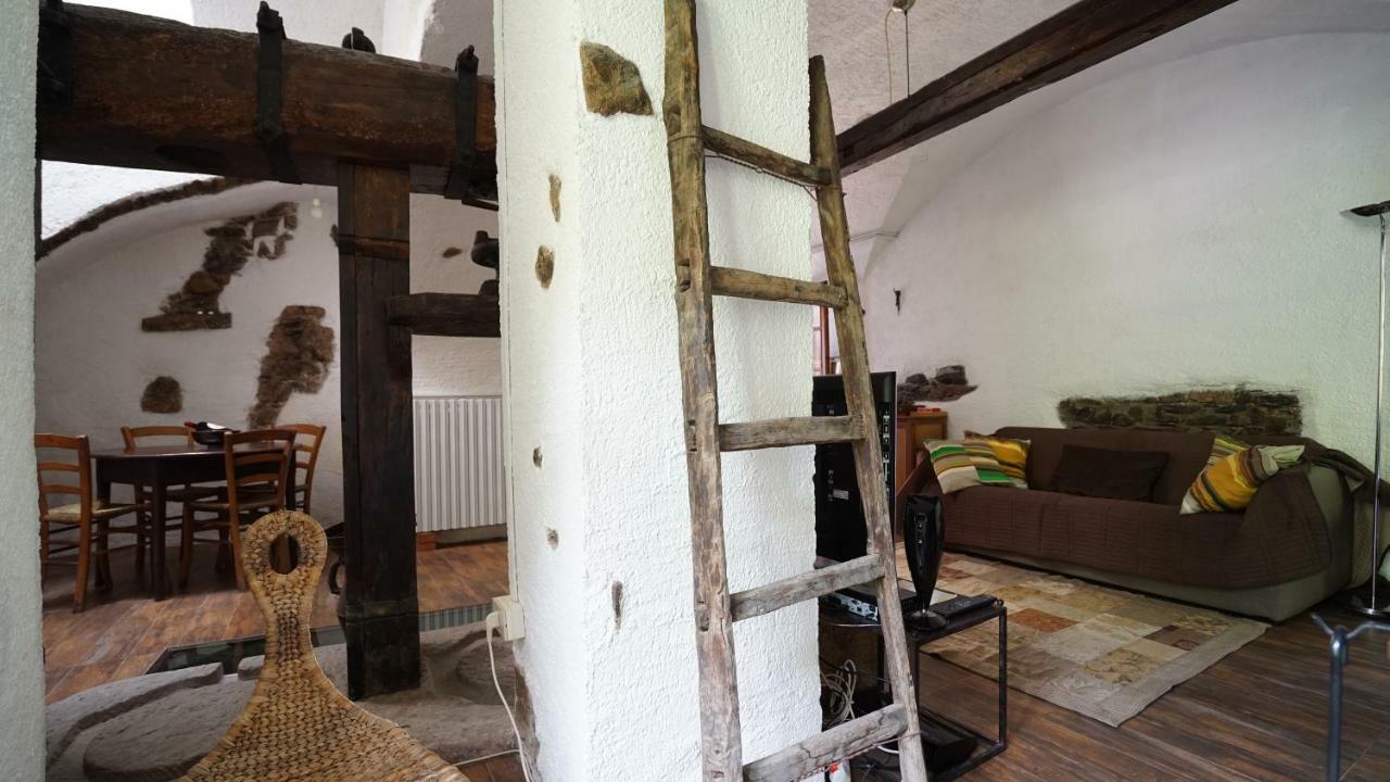 Old Mill Villa Pigna Exteriör bild